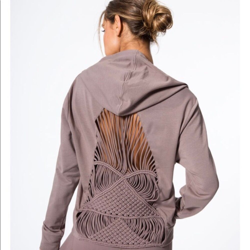 Carbon 38 Sayang Collection Gilli Hoodie, Mauve Beige, Size M